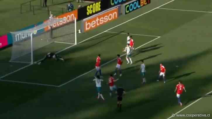 [VIDEO] El palo salvó a La Roja del gol de Rafael Leao para Portugal