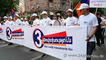 Vor Wahl in Armenien: Pro-russische Oppositionskandidaten festgenommen