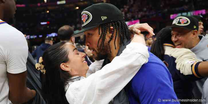 19 celebrity couples who met their soulmates when they were just teenagers