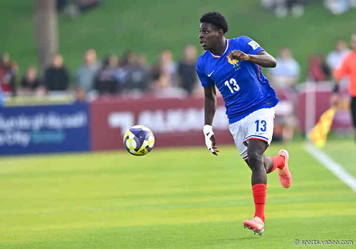 Arsenal Could Beat Barcelona to Huge Defensive Prospect