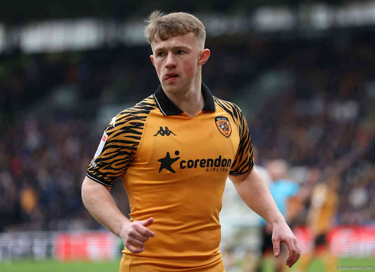 Leeds United’s 15-Goal Loan Star Wanted By Newly Promoted PL Club Permanently: What’s The Right Option For Farke?