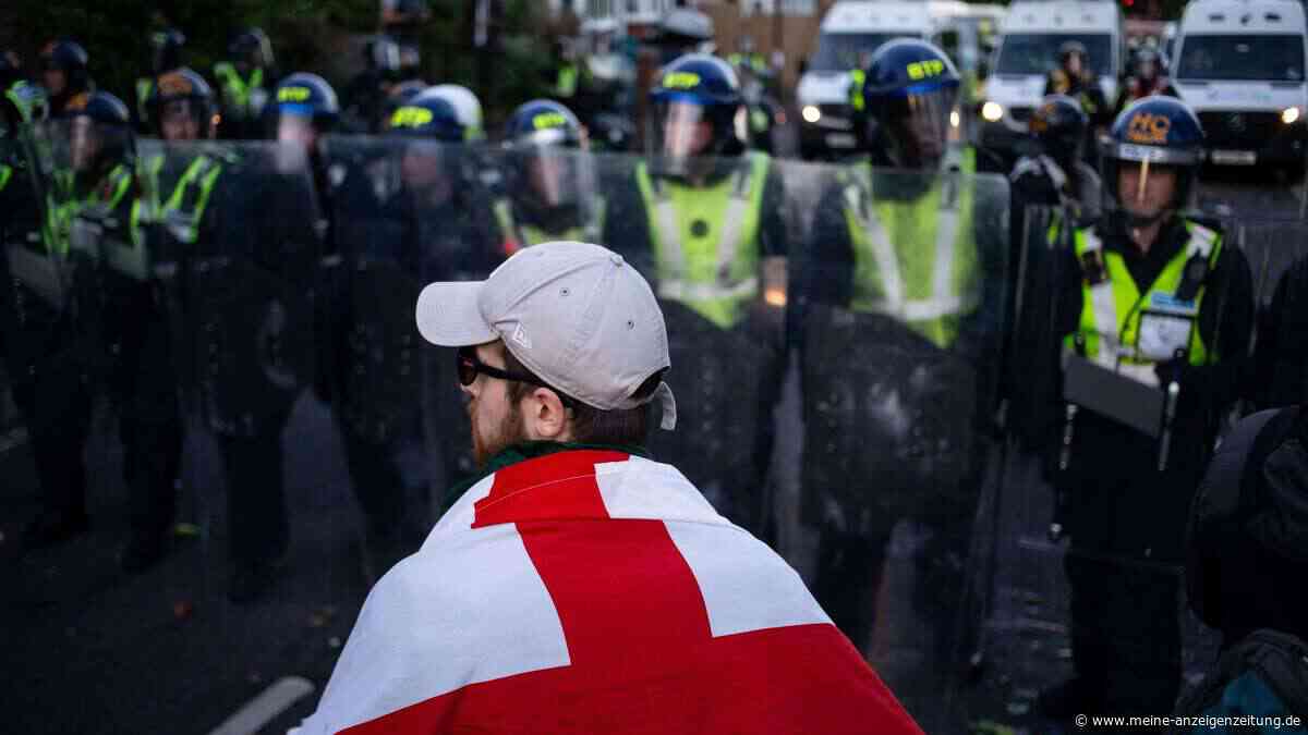 Rechte machen mobil: Mord an Henry Nowak sorgt in Großbritannien für Aufruhr