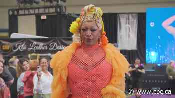 Large-scale drag convention in Toronto brings together performers from across North America