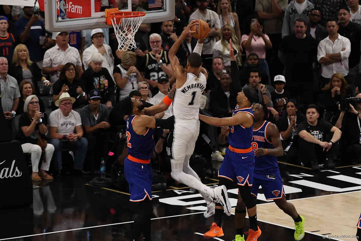 Highlights: Five players finish with 14+ points in late Game 2 comeback attempt