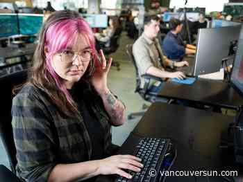 B.C. government appoints mediator after 911 communication workers issue strike notice