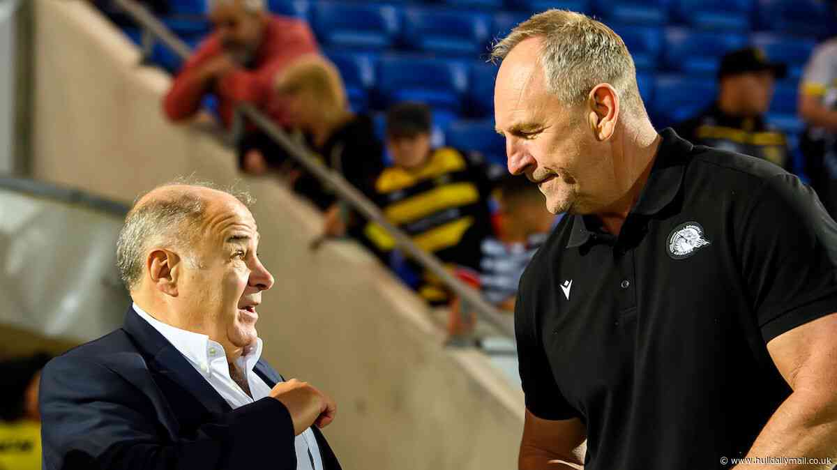 Ex-Hull FC boss John Cartwright clarifies social media comments after 'line crossed' accusation