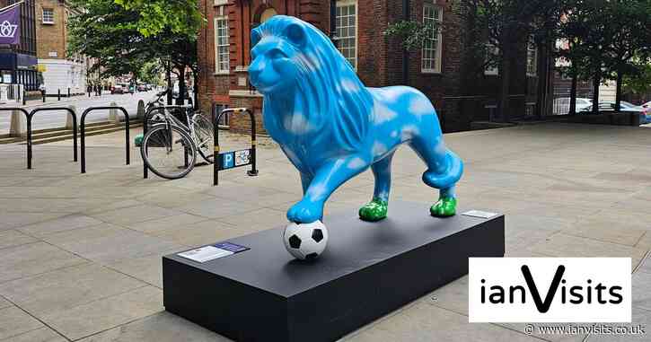 A pride of painted lions has arrived in London