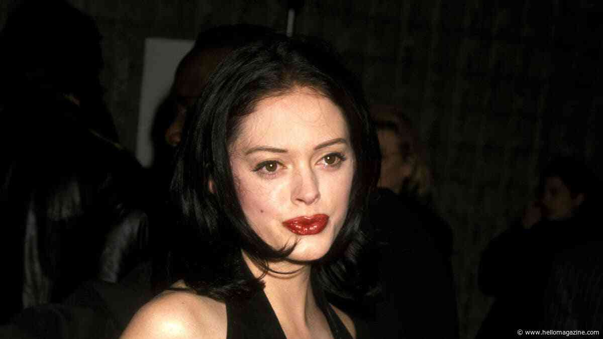 ‘90s Scream Queen, 52, looks incredibly fresh-faced in latest appearance