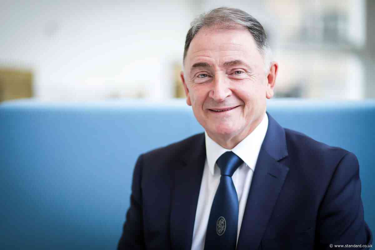 King appoints composer and engineer as Order of the Thistle members