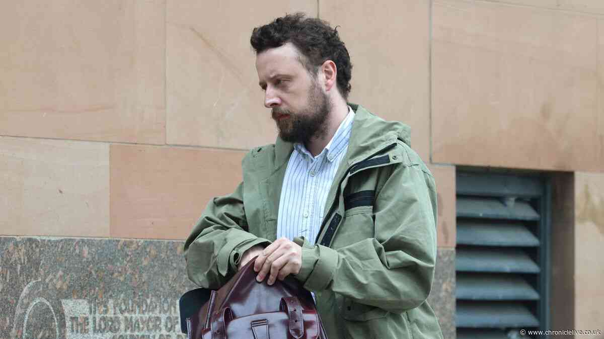 Northumbria University tutor repeatedly tried to kiss student on lips in Newcastle city centre bar
