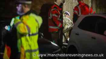 Army bomb disposal units and CSI descend on 'peaceful' Fallowfield street as residents evacuate homes