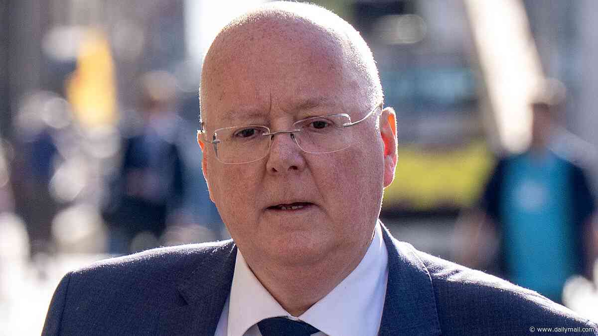 Nicola Sturgeon could keep items her estranged husband Peter Murrell paid for using SNP money unless party sues