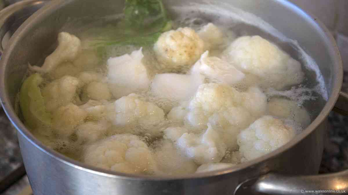 Cauliflower is made tastier when cooked with 1 simple ingredient – no boiling needed