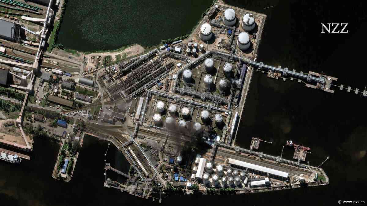Russlands Ölinfrastruktur unter Beschuss: Satellitenbilder dokumentieren Schäden – und sehr viel Rauch