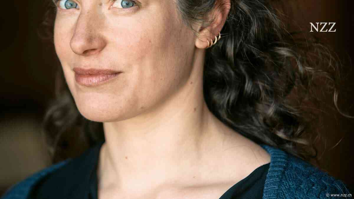 Taufrische Lieder von Brahms, scharfe Striche von Chappatte, Gitarren aus Nashville und Romeo umtanzt Julia am Opernhaus.