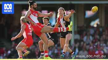 Live: Saints surge to surprise lead over Swans ahead of Sunday night football
