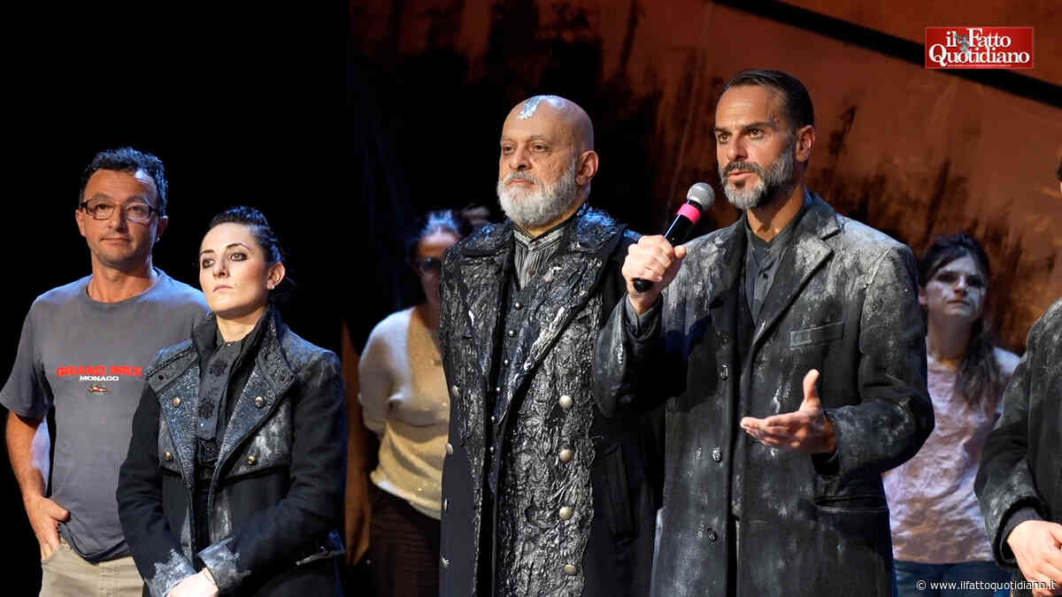 Genova, nel carcere di Marassi il teatro “necessario” dei detenuti. E recita anche il giudice Morando: “La funzione della pena è la rieducazione”