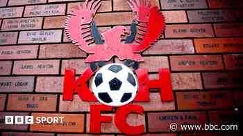 Harriers sign midfielder Brogan from Scunthorpe