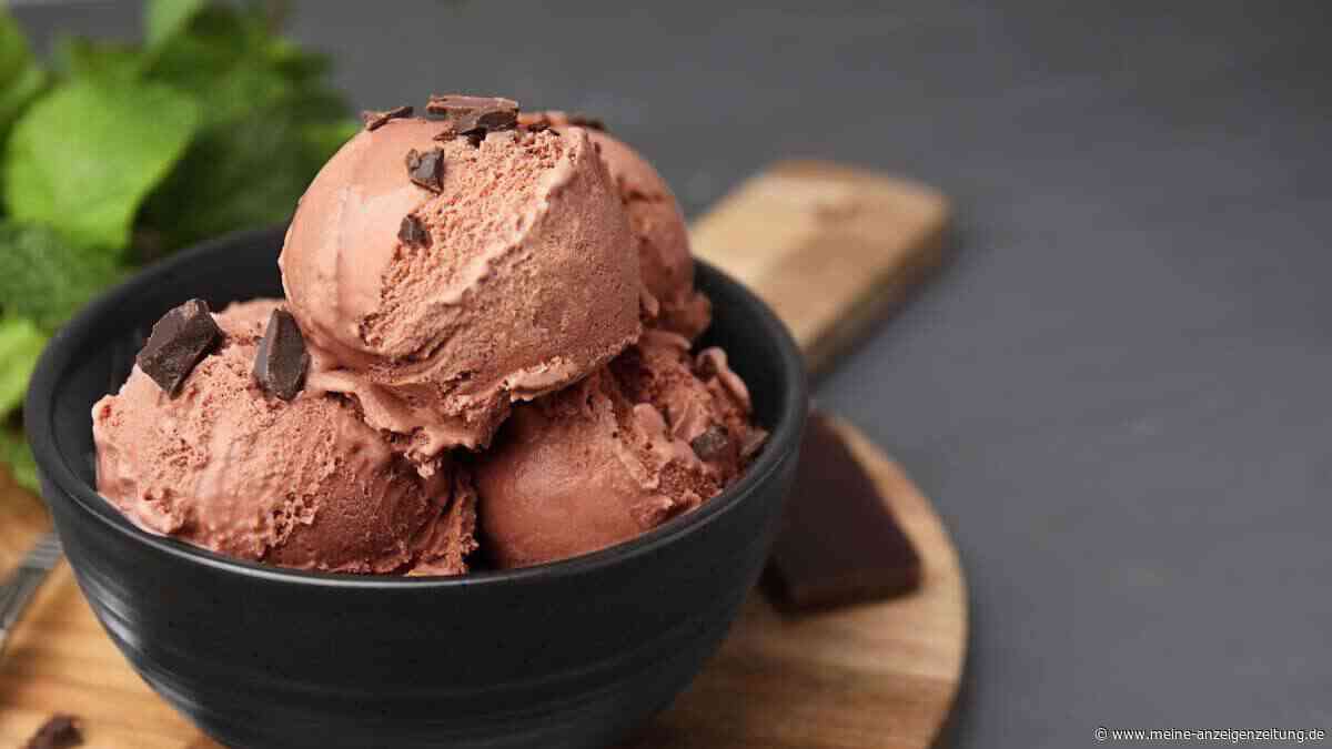 Nutella-Eis zu Hause selbst machen – durch eine überraschende Geheimzutat wird es unendlich cremig