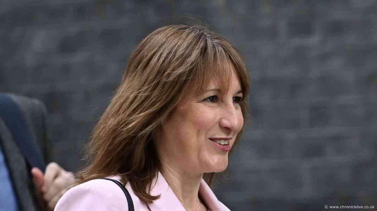 Rachel Reeves double UK state pension tax threshold to £25,140 showdown - 8 day update