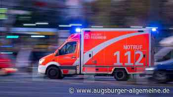 Tödlicher Verkehrsunfall auf der B 492 bei Giengen: 34-Jähriger prallt gegen Baum