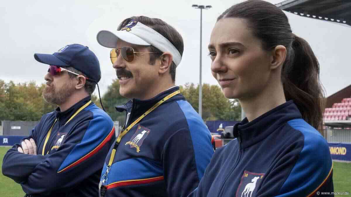 Vorfreude auf die WM 2026? So feiert man mit den besten Fußball-Serien zum Streamen