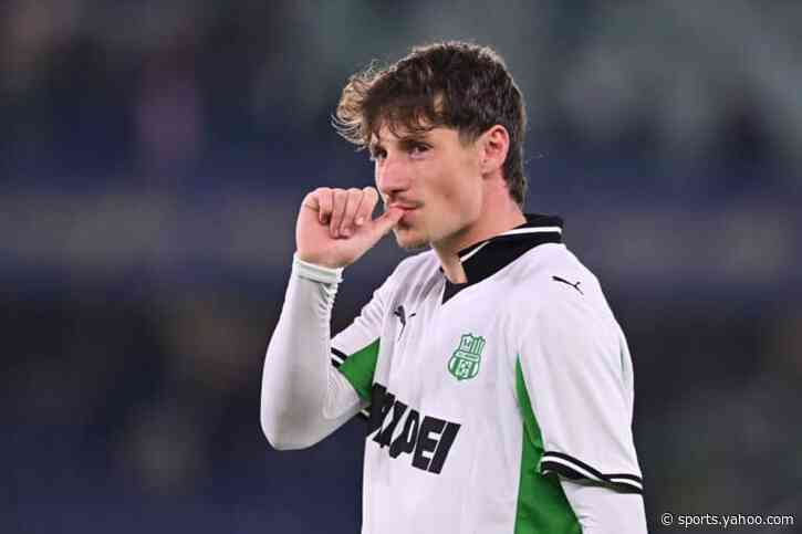 Roma show interest in Pinamonti
