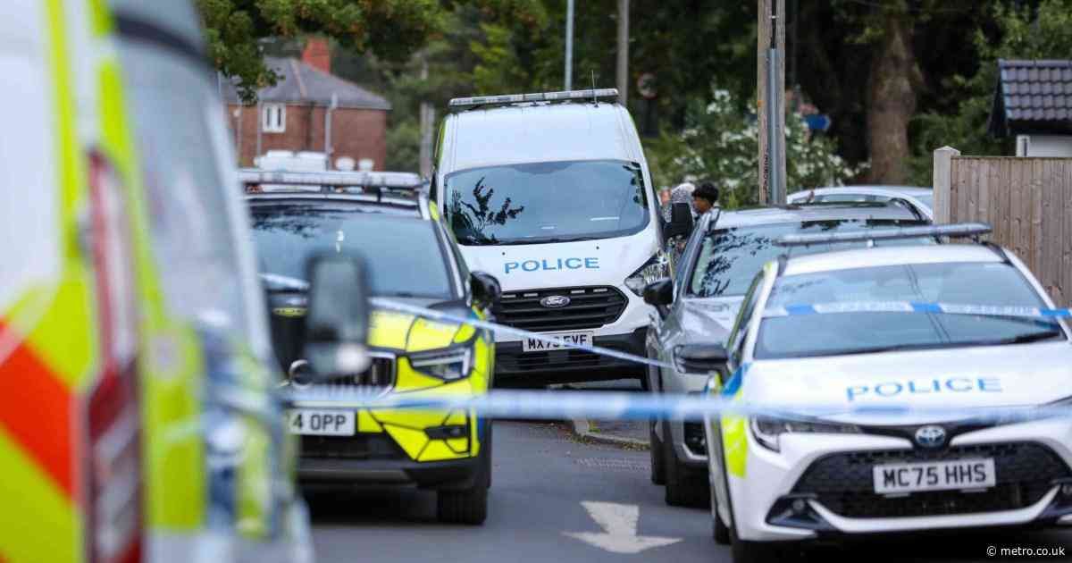 Bomb squad called to student area after ‘suspicious item’ found in garden