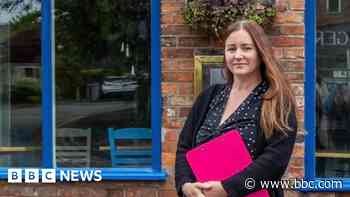 Hospitality industry at breaking point, restaurant owner says