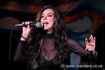 Watch: Shania Twain sends fans into rapture at tiny Shacklewell Arms gig