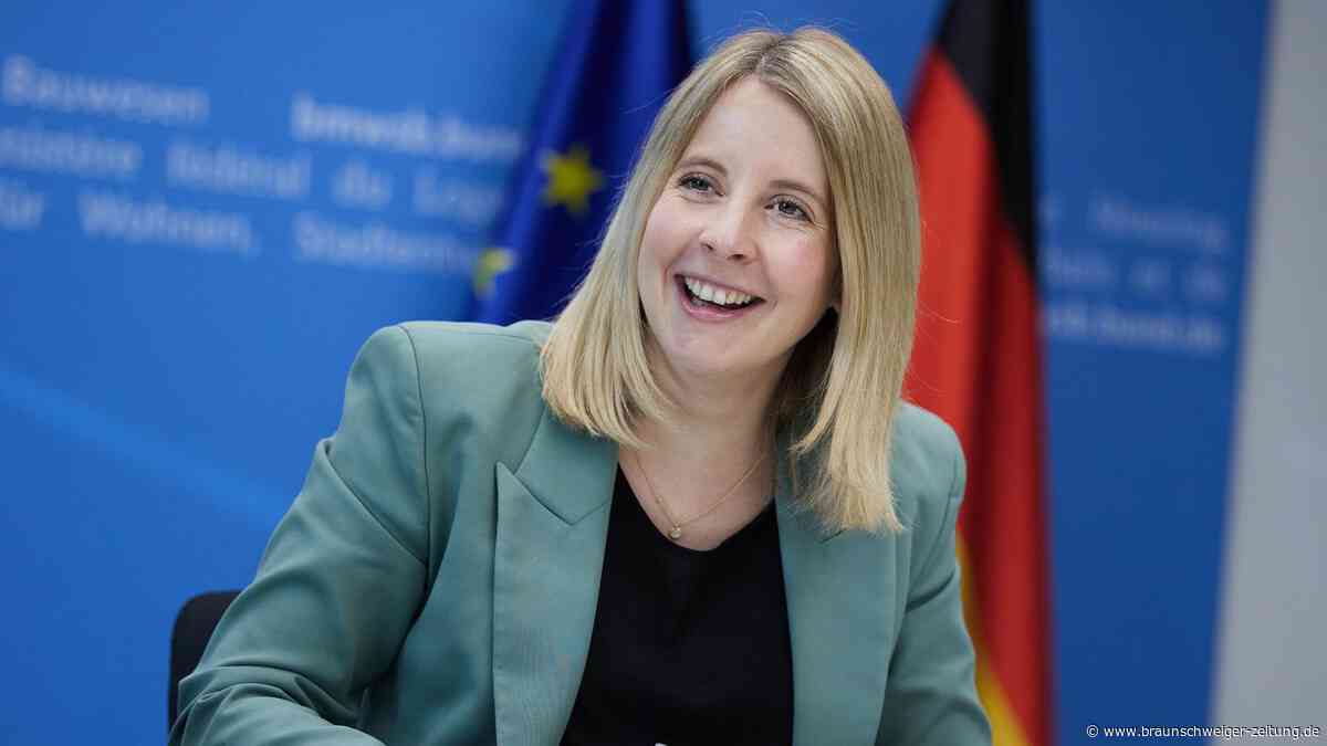 Bauministerin Hubertz veröffentlicht Foto von Hochzeit: „Wir haben Ja gesagt ♾️❤️“