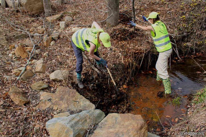 Down the tubes: Vermont volunteers crawl culverts to outsmart the next flood