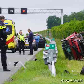 112 Nieuws: Auto slaat over de kop op A1 bij Deventer | Fietser gewond na aanrijding
