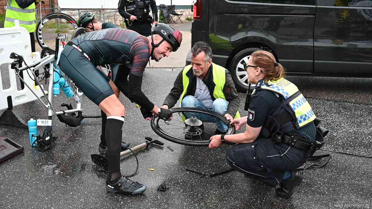 Ironman: Begeisterung an der Radrennstrecke – und ein mutmaßlicher Anschlag