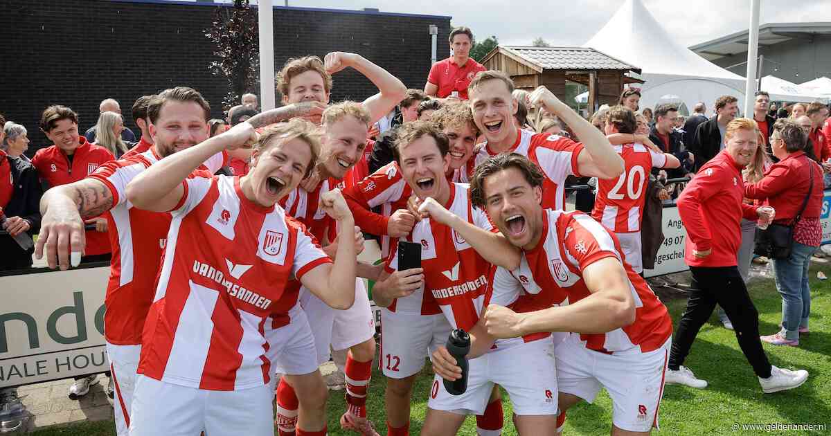 FC Bergh maakt bizar seizoen op prachtige wijze af • Promotie voor Rijnland en Loo • Ajax B daalt af naar de kelder