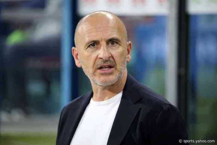 Inter director confirms Dumfries departure, Jones interest and mocks Fenerbahce