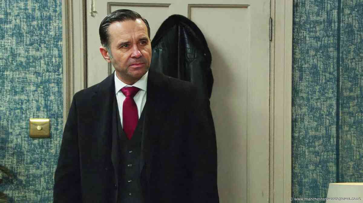 Emmerdale's Andrew Scarborough reveals truth behind Graham Foster's suit