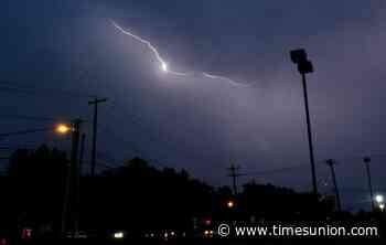 Thunderstorm capsizes sailboat, leaves thousands without power