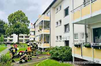 FW-HAAN: Kellerbrand in Mehrparteienhaus - Hund gerettet, mehrere Personen durch Rauchgase verletzt