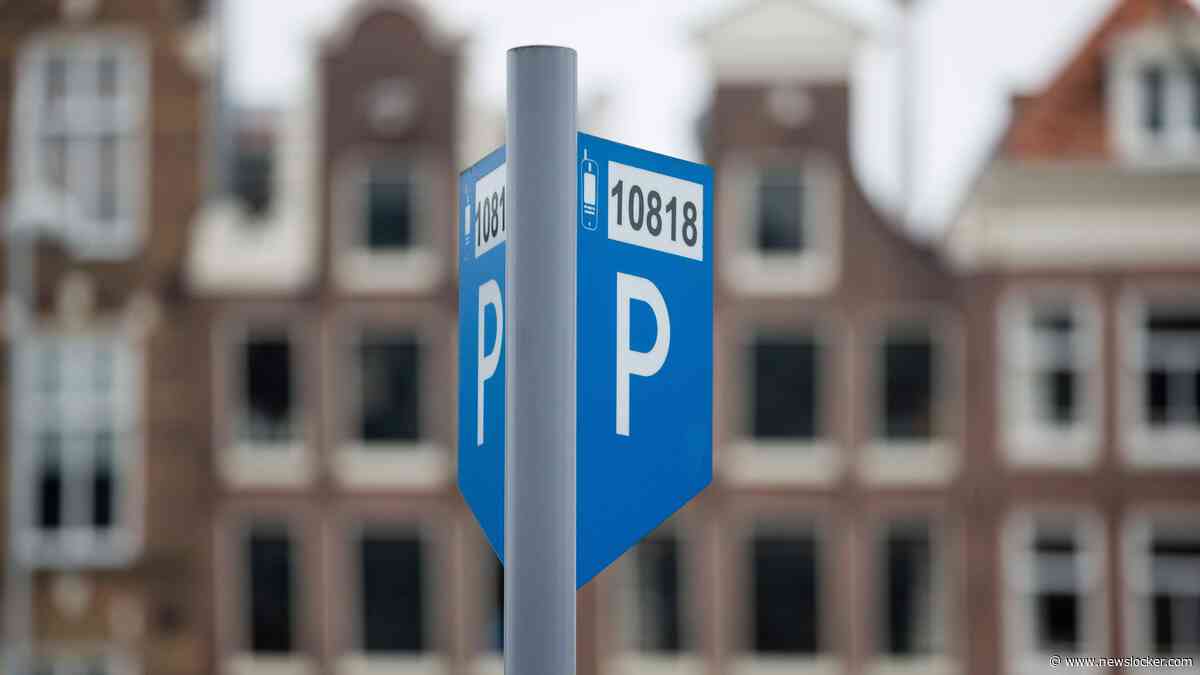 Meer betaald parkeren, minder miljoenen in gemeentekas: ’Amsterdamse melkkoe is leeggemolken’