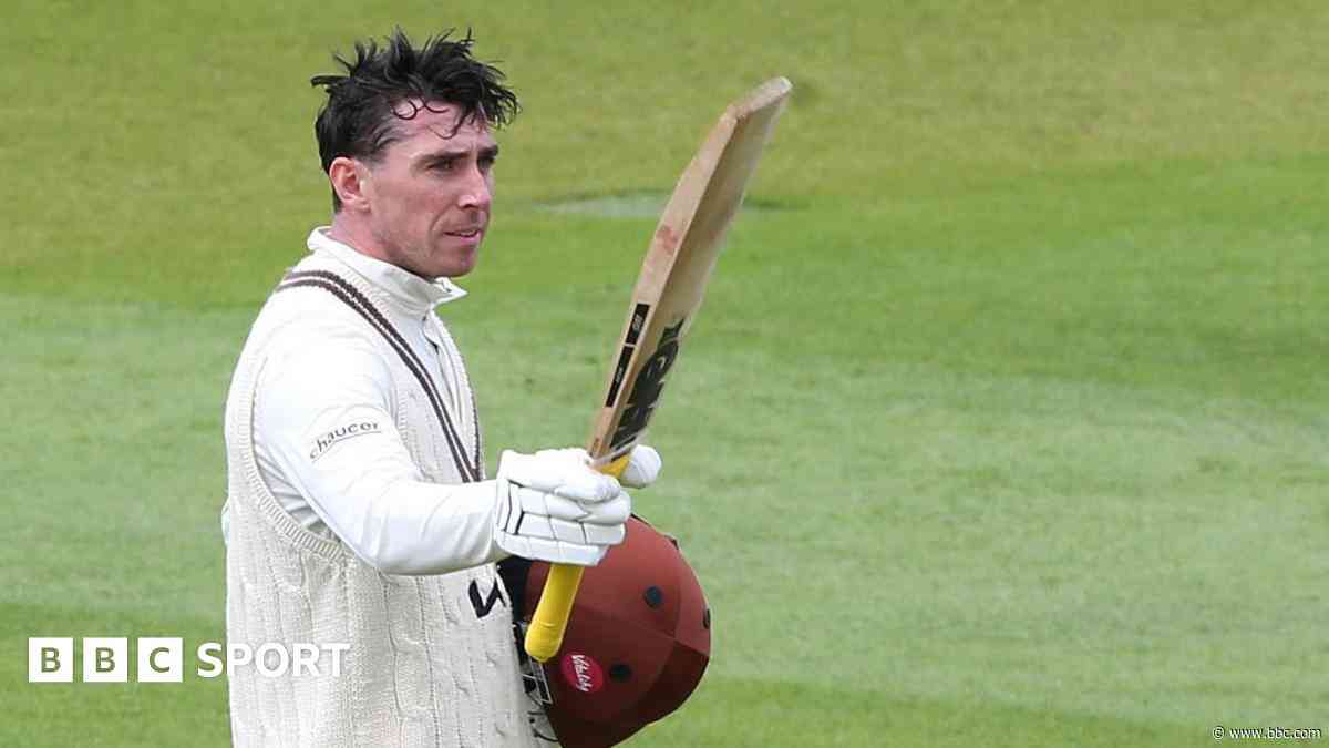 Lawrence hits double century as Surrey dominate Hampshire