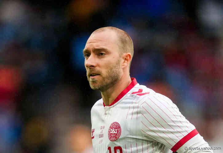 Christian Eriksen collapses on field, Denmark-Ukraine soccer friendly suspended