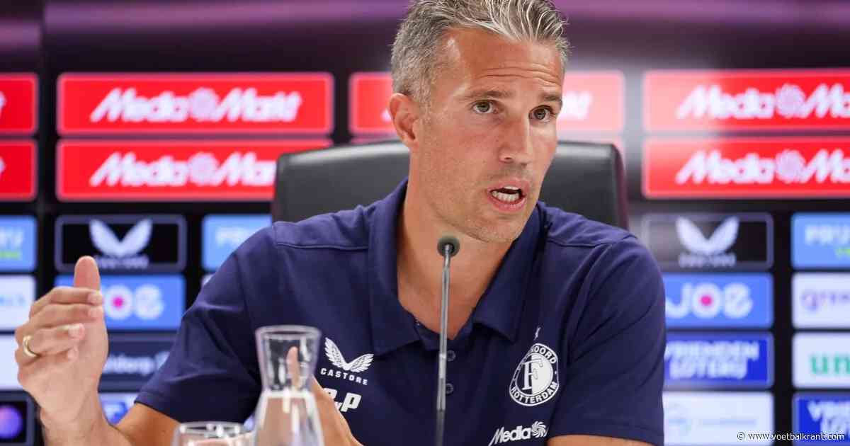 Van Persie meteen aan de deur gezet bij Feyenoord door kersvers technisch directeur met blauw-zwart verleden