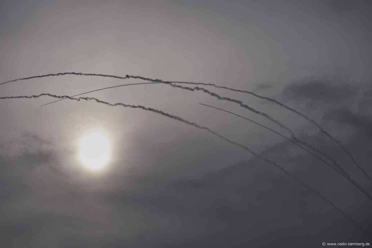 Iran feuert Raketen auf Israel