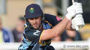 Cooke late blitz earns Glamorgan dramatic win