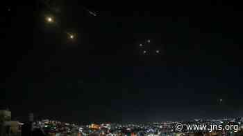 Iran fires missile barrages at Israel