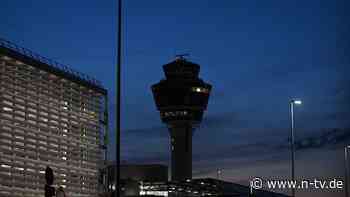 Lage unklar: Brandgeruch: Flughafen München stellt Betrieb ein