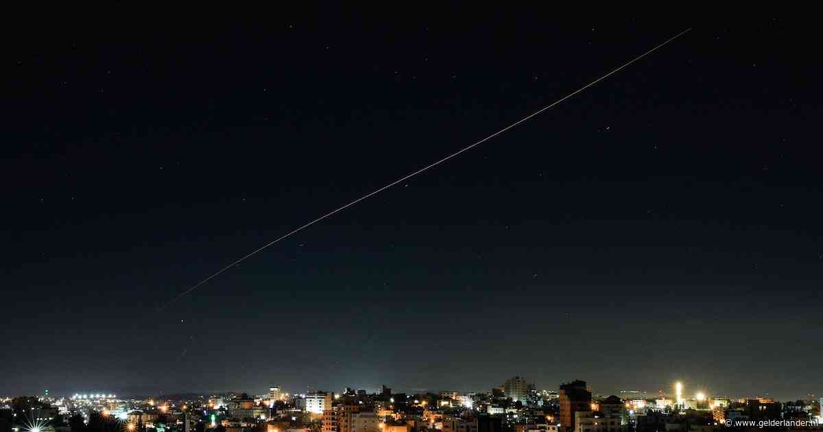 Iran vuurt voor het eerst sinds staakt-het-vuren raketten af op Israël, Nationale Garde spreekt van ‘waarschuwing’