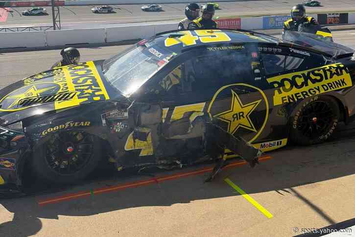 Points leader Tyler Reddick crashes out in wild restart pileup at Michigan