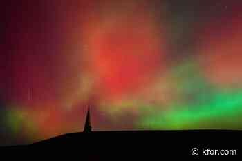 Solar flare prompts storm warnings, chance at seeing the northern lights this week
